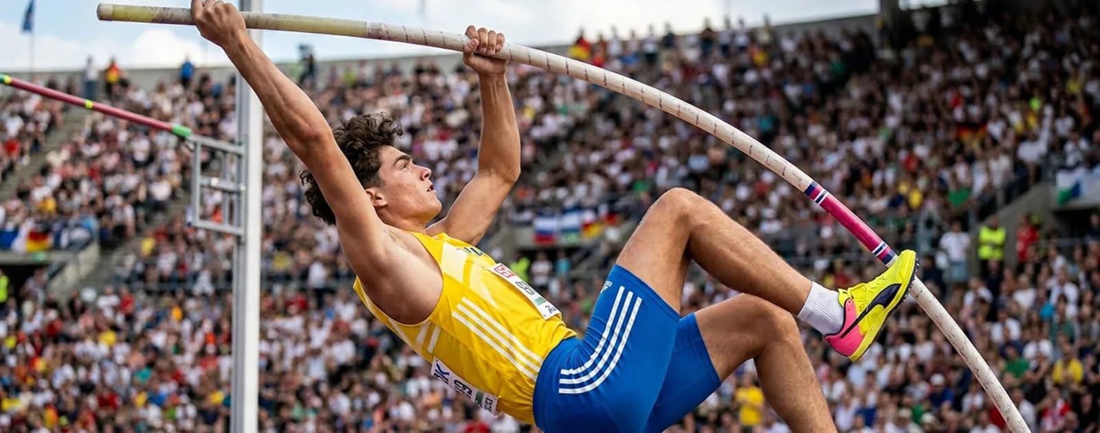 Дюплантіс переміг Караліса у рекордній дуелі на етапі Діамантової ліги